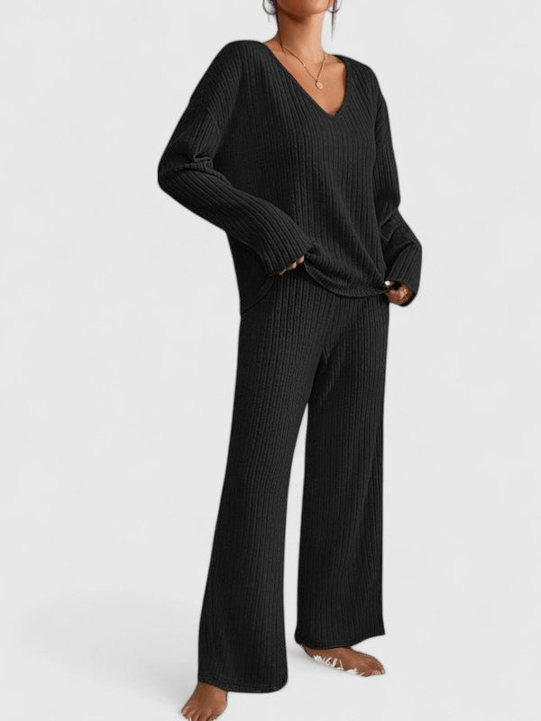 Angeline™ Komfortables Set | V-Ausschnitt-Pullover und weite Ripphose