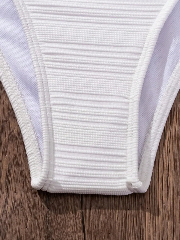 Sandra | High Support Überkreuztes Top, High Waist Bikini