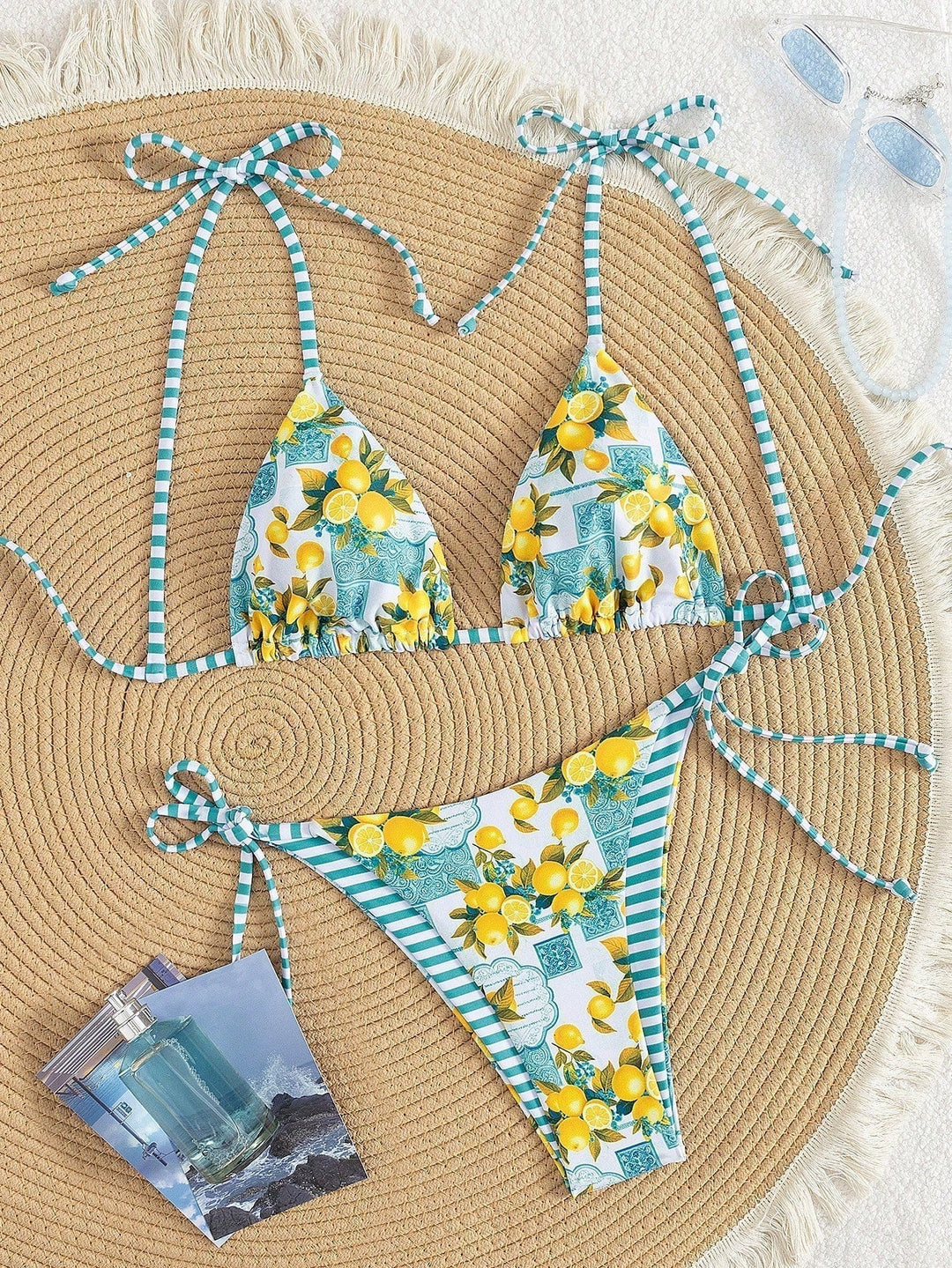 Claire | Triangel-Bikini mit Zitronenmuster