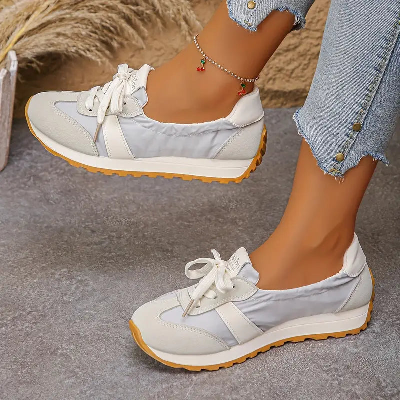 Helga – Orthopädische Sneaker | Premium