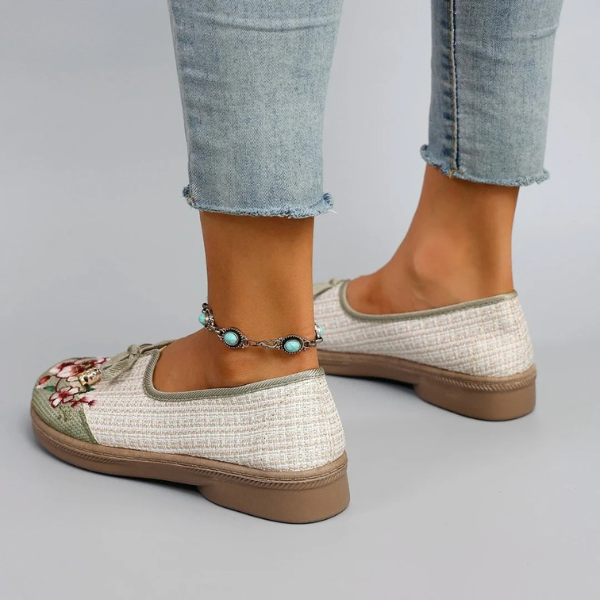 Lola – Orthopädische Komfortschuhe