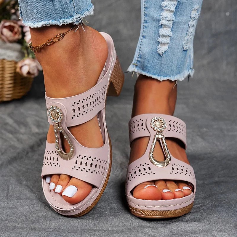 Nora - Orthopedic Sandals